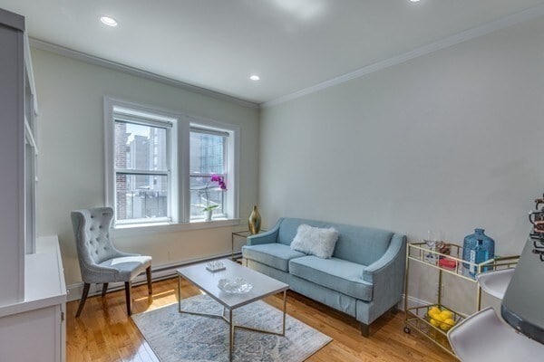 Building Photo - 15 Garrison St