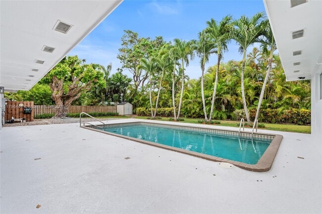 Building Photo - 8860 SW 160th St