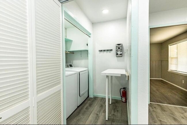 Building Photo - 3712 37th St