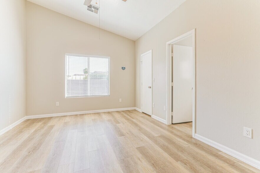 Building Photo - 741 S Monte Vista St