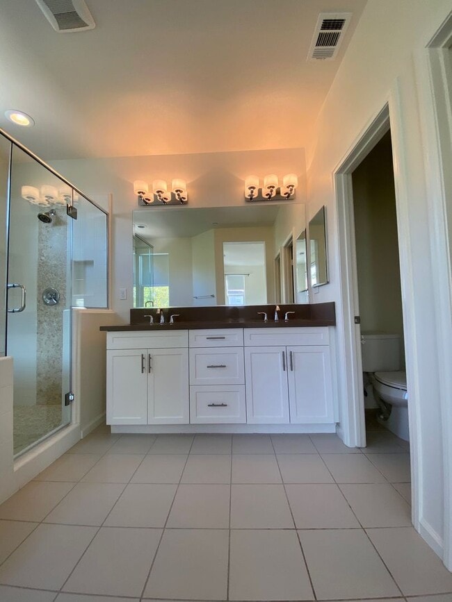Building Photo - Executive and Upgraded 3-Bedroom Townhome in South Temecula!