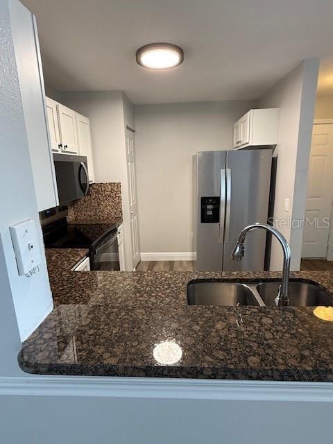 Building Photo - 1989 Summer Club Dr