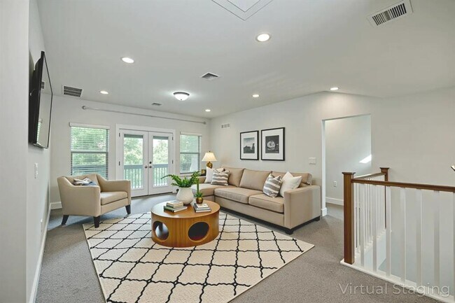 Building Photo - 9701 McKnight Lp