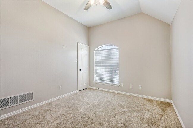 Building Photo - 7905 Purple Martin Way