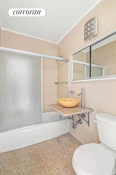 Building Photo - 372 Central Prk W