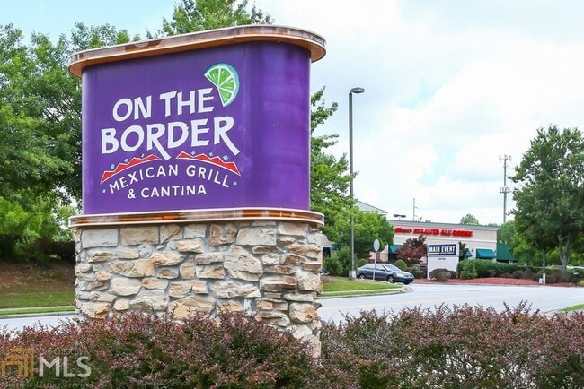 Building Photo - 10120 Windalier Way