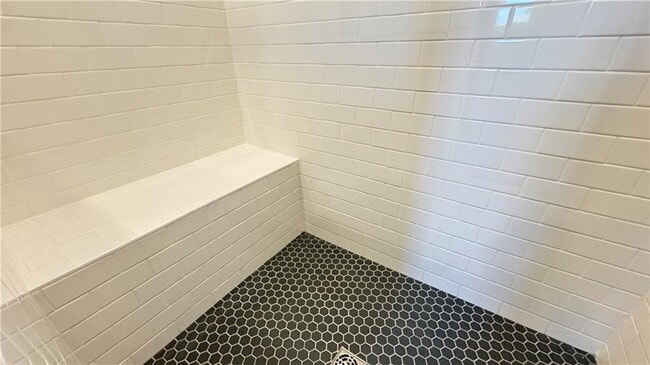 Building Photo - 2694 Evers Dr NE