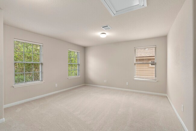 Building Photo - 25047 McBride Dr