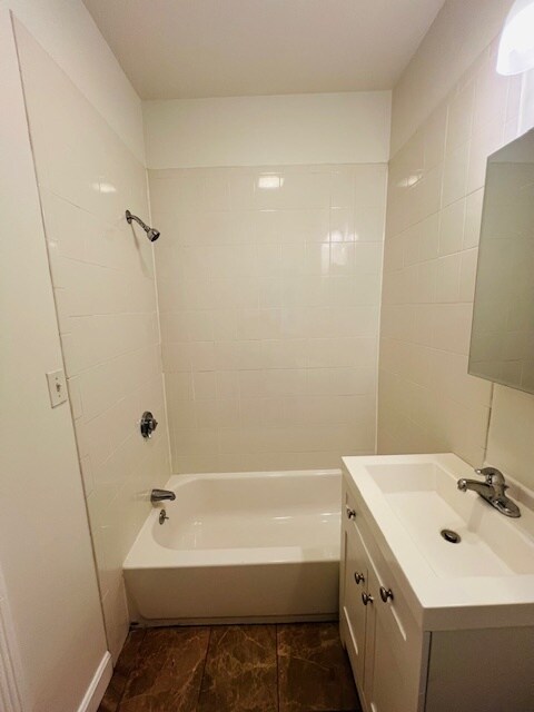 Building Photo - 38 Hemenway St