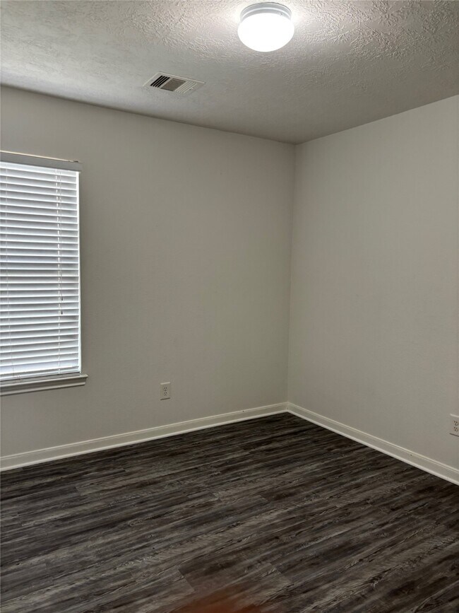 Building Photo - 29511 Legends Branch Ln