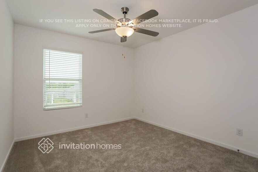 Building Photo - 5105 Hidden Treasure Ln