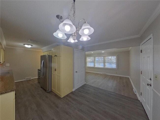 Building Photo - 8407 Lower 208th St W