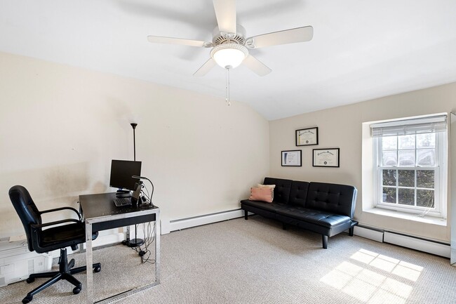 Building Photo - 147 East St