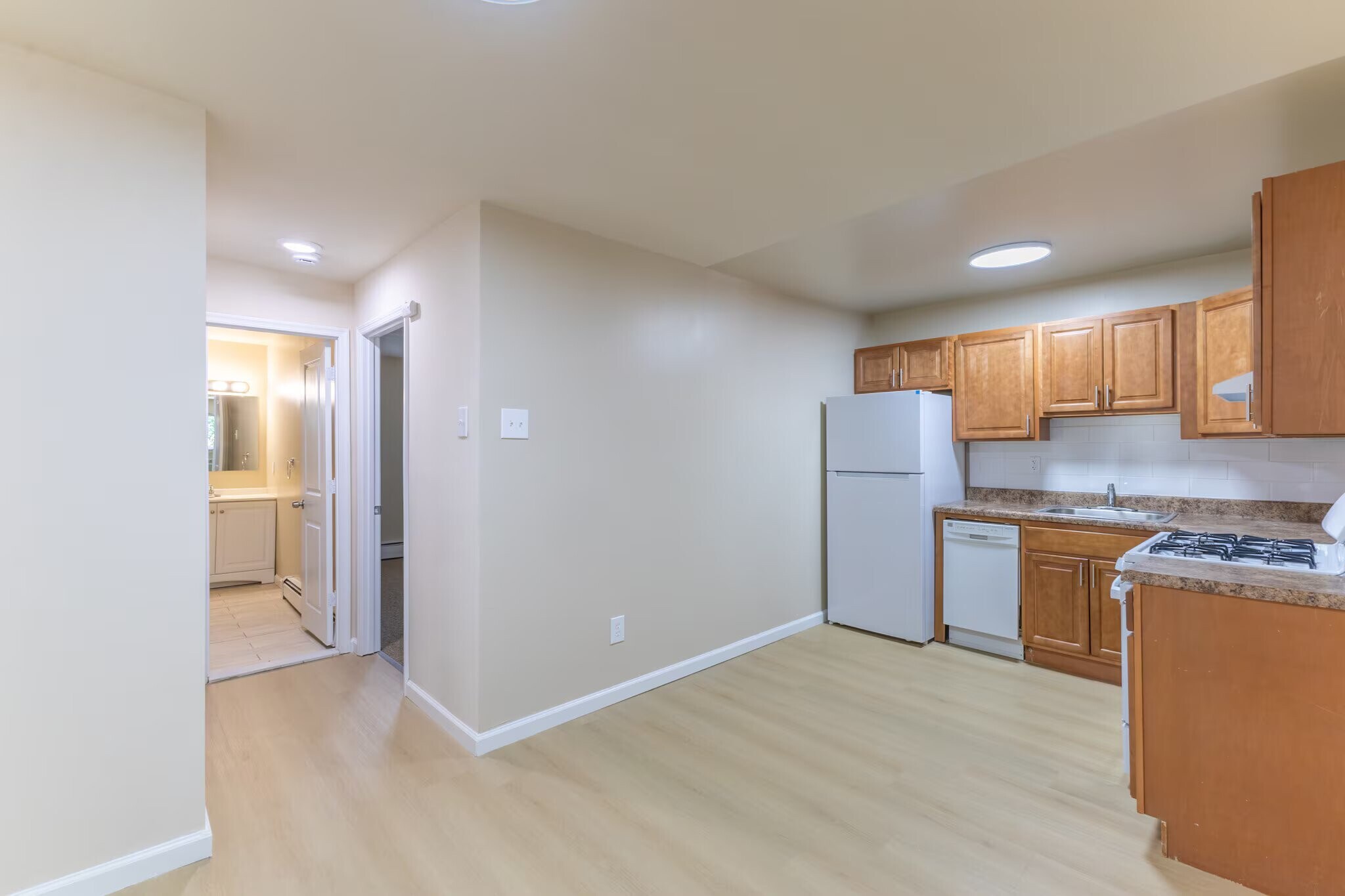 Building Photo - 401 E Gibbsboro Rd