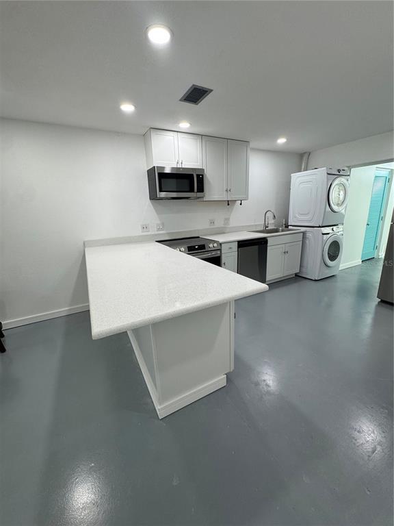 Building Photo - 5720 13th Ave N