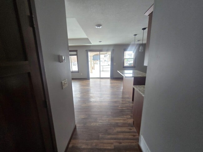 Building Photo - 1934 W 6th St