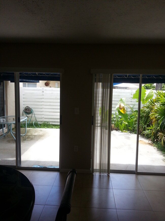 Building Photo - 14377 SW 97th Terrace