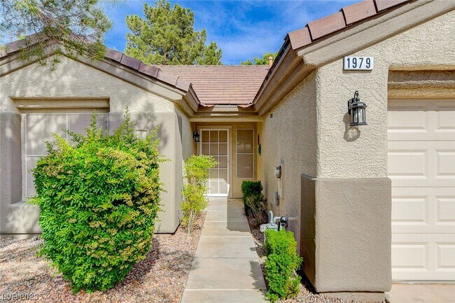 Building Photo - 1979 Joy View Ln