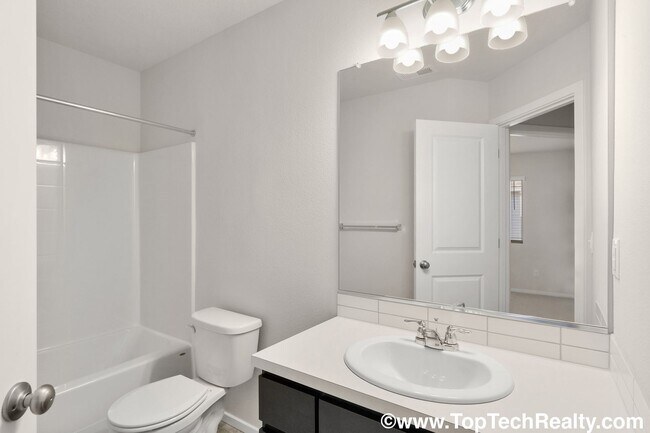 Building Photo - Beatiful New Construction Townhome In North Bethany, 3BR! Great Location, A+Schools!