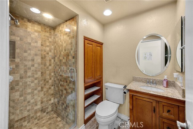 Building Photo - 22709 Lakeway Dr