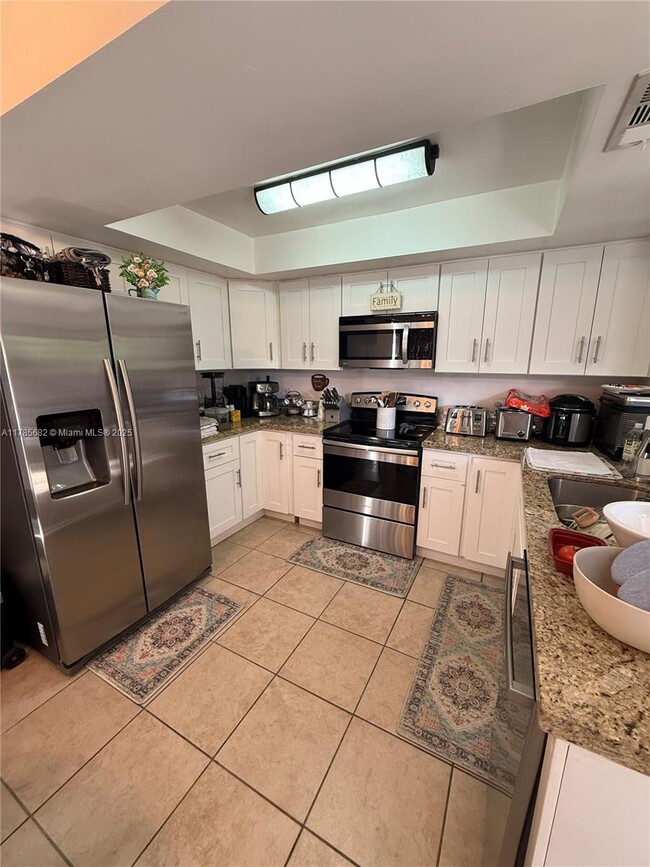 Building Photo - 11332 SW 133rd Ct