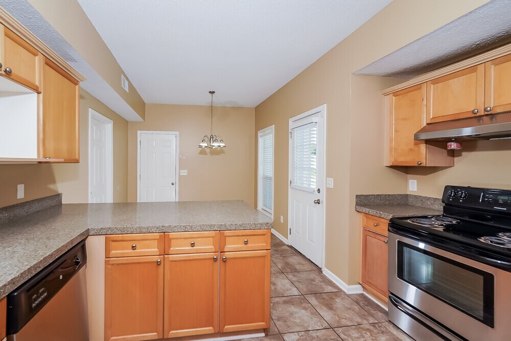 Building Photo - 5505 Leighaven Way