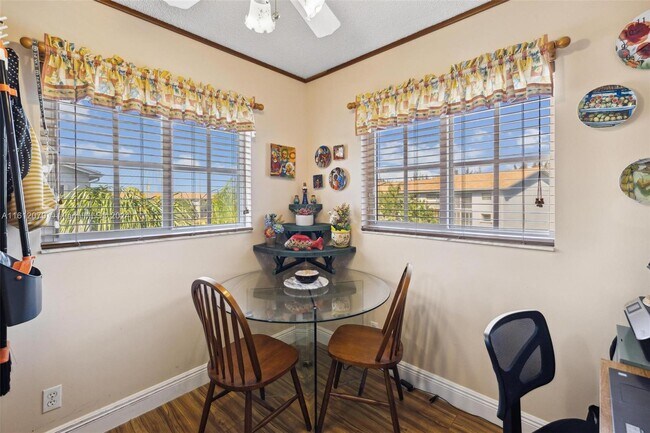 Building Photo - 900 SW 125th Way