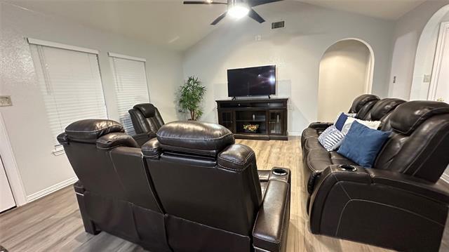 Building Photo - 13731 Biggs St