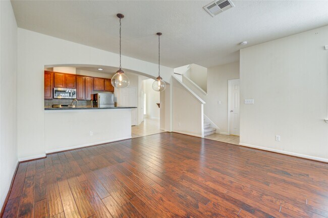 Building Photo - 8422 Sunset Loch Dr