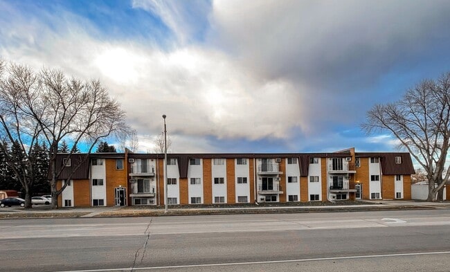 Building Photo - Sleepy Hollow Estates