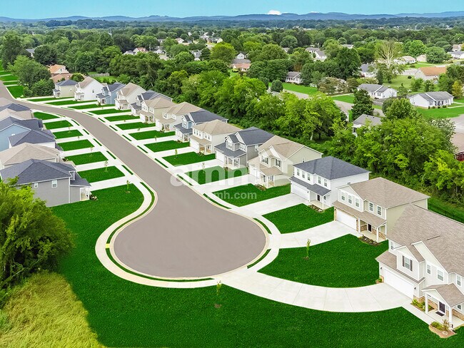 Building Photo - 3024 Esquire Dr