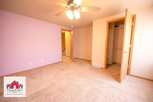 Building Photo - 2135 S Broadway