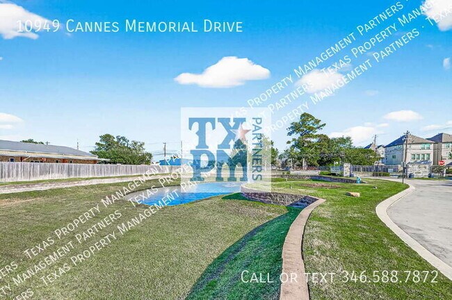 Building Photo - 10949 Cannes Memorial Dr