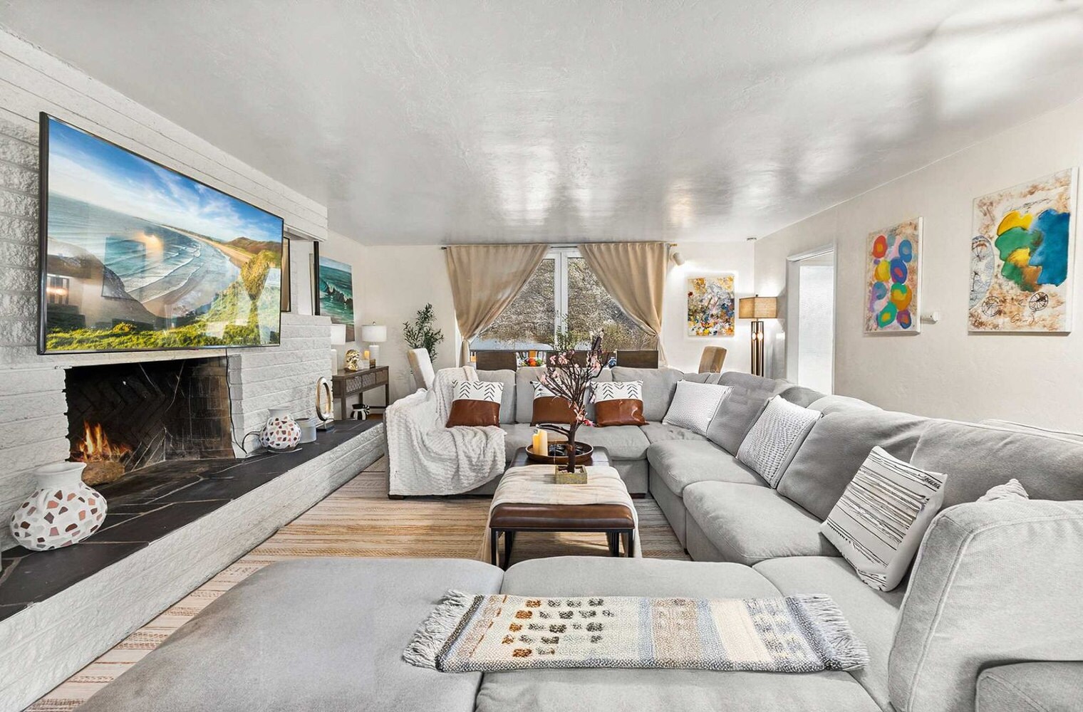 Building Photo - 4989 Randlett Dr