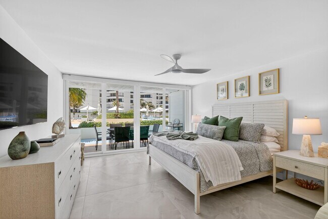Building Photo - 3546 S Ocean Blvd
