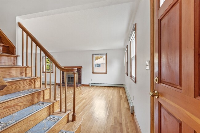 Building Photo - 4 Haskell Rd