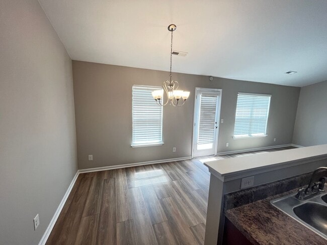 Building Photo - Pet Friendly, Three Bedroom with Bonus Room Home with Garage in Longs is Available Now!