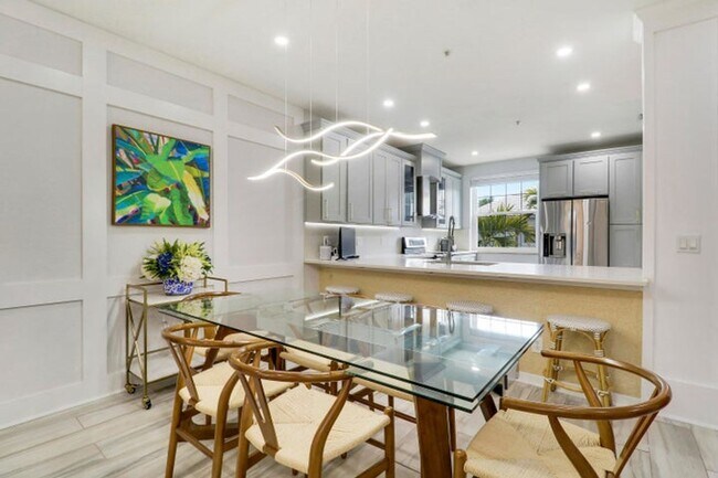 Building Photo - 1472 Corbison Point Pl