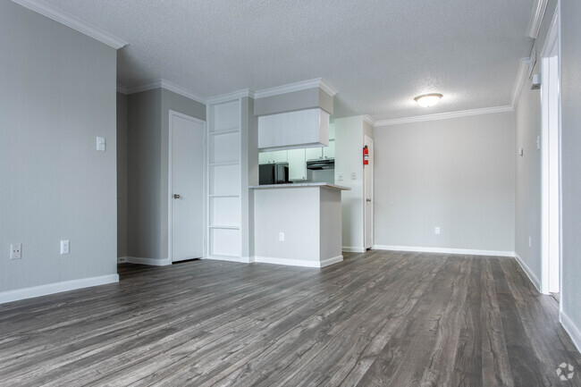 1 BR, 1 BA - 630 SF - Brays Villa