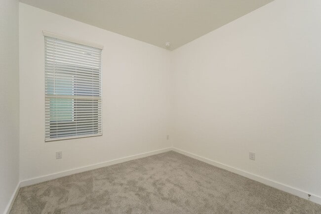 Building Photo - 11714 Carolina Rose