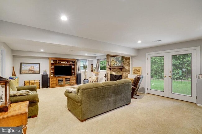 Building Photo - 9002 Arley Dr