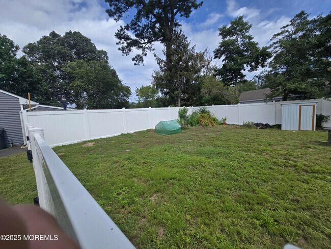 Building Photo - 182 Baywood Blvd