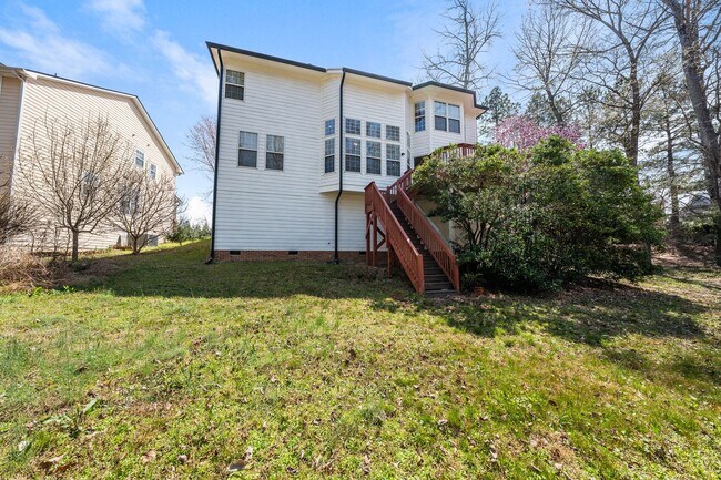 Building Photo - July Move-in, Cary Park!