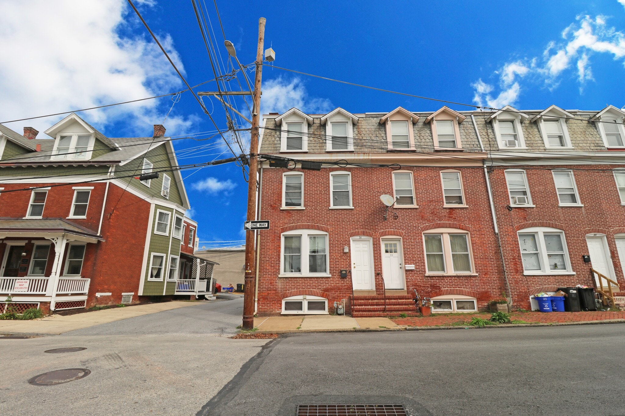 Building Photo - 31 S Darlington St