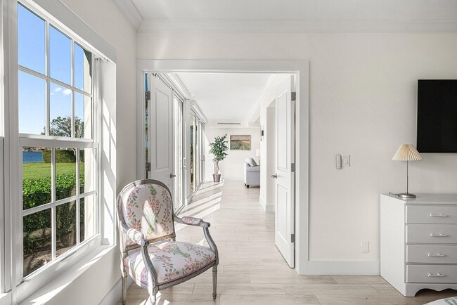 Building Photo - 2170 Ibis Isle Rd