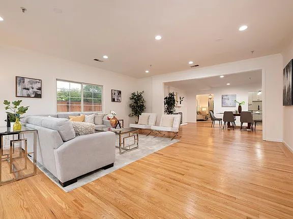 Building Photo - NO MIN CREDIT SCORE REQUIRED, BK OKAY, PAST EVICTION OKAY!, BACKGROUND FRIENDLY. Apply at "The Re...