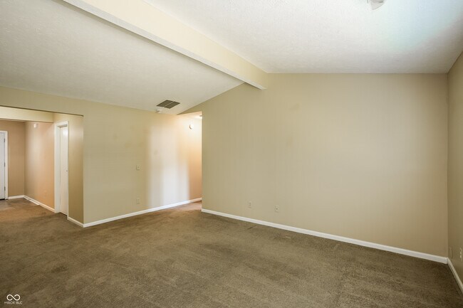 Building Photo - 7114 Elias Cir