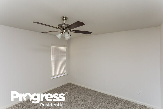 Building Photo - 160 Holster Hollow Rd