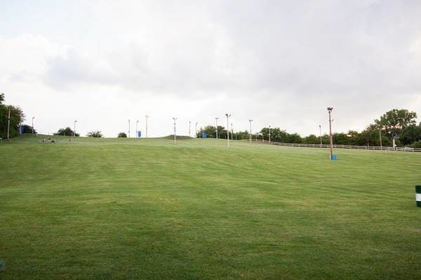 Building Photo - 5900 Oakwood Dr