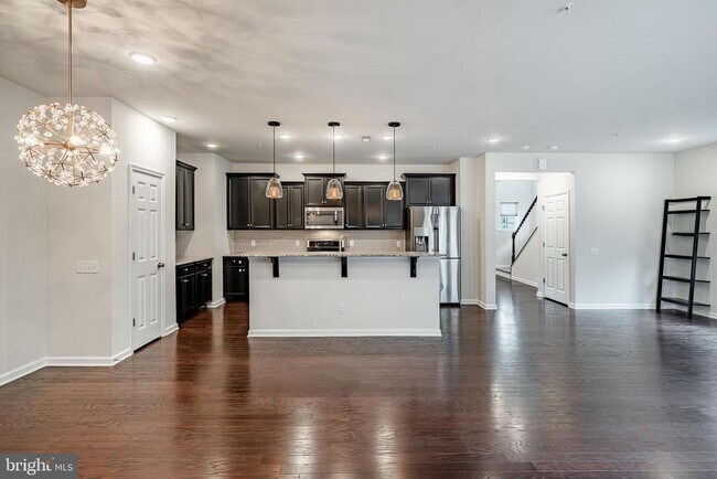 Building Photo - 720 Sun Valley Ct